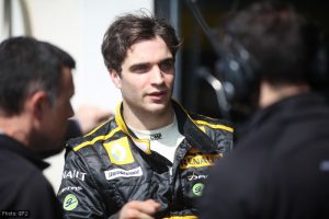 GP2: d’Ambrosio dislodges Maldonado in testing